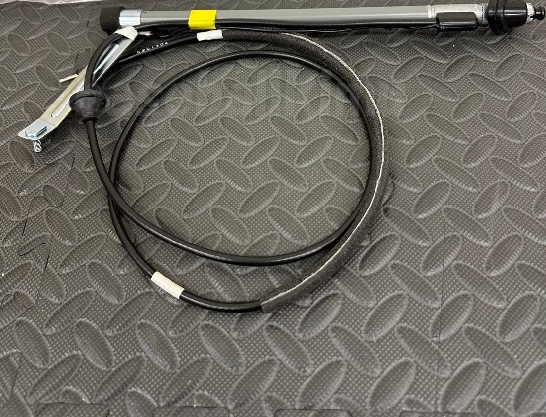 ■新品■トヨタ純正 70 ランドクルーザー S/T H/T アンテナASSY (ウィズ ホルダ) ANTENNA ASSY, W/HOLDER ランクル拍卖