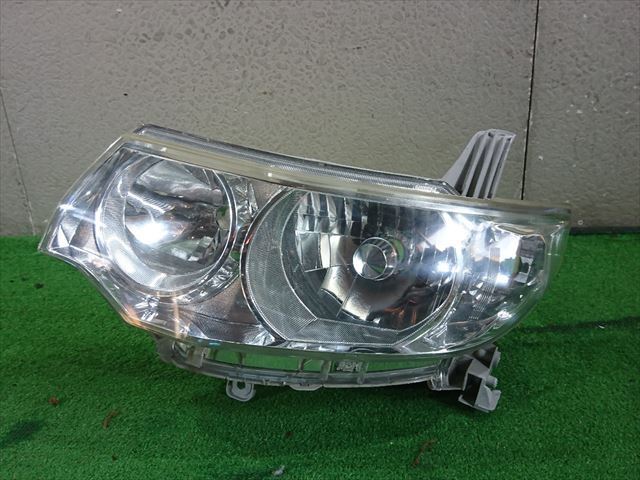 L375S タントカスタム 左ヘッドライト コイト 100-51944(30393)拍卖