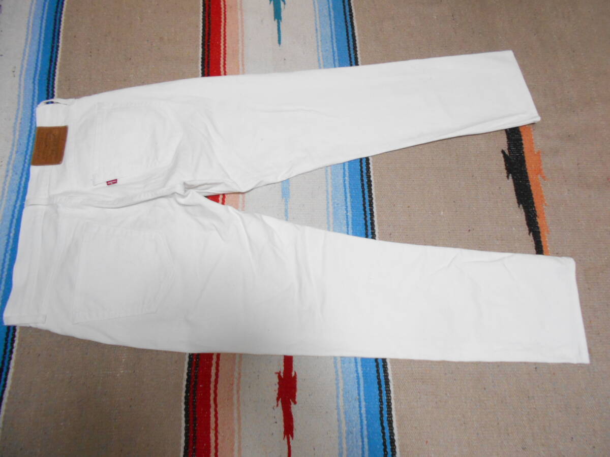 Levi's PREMIUM 511 リーバイス プレミアム ホワイト ジーンズ 白 ビッグE 本革レザーパッチ ロックンロール WHITE JEANS JAMES DEAN拍卖