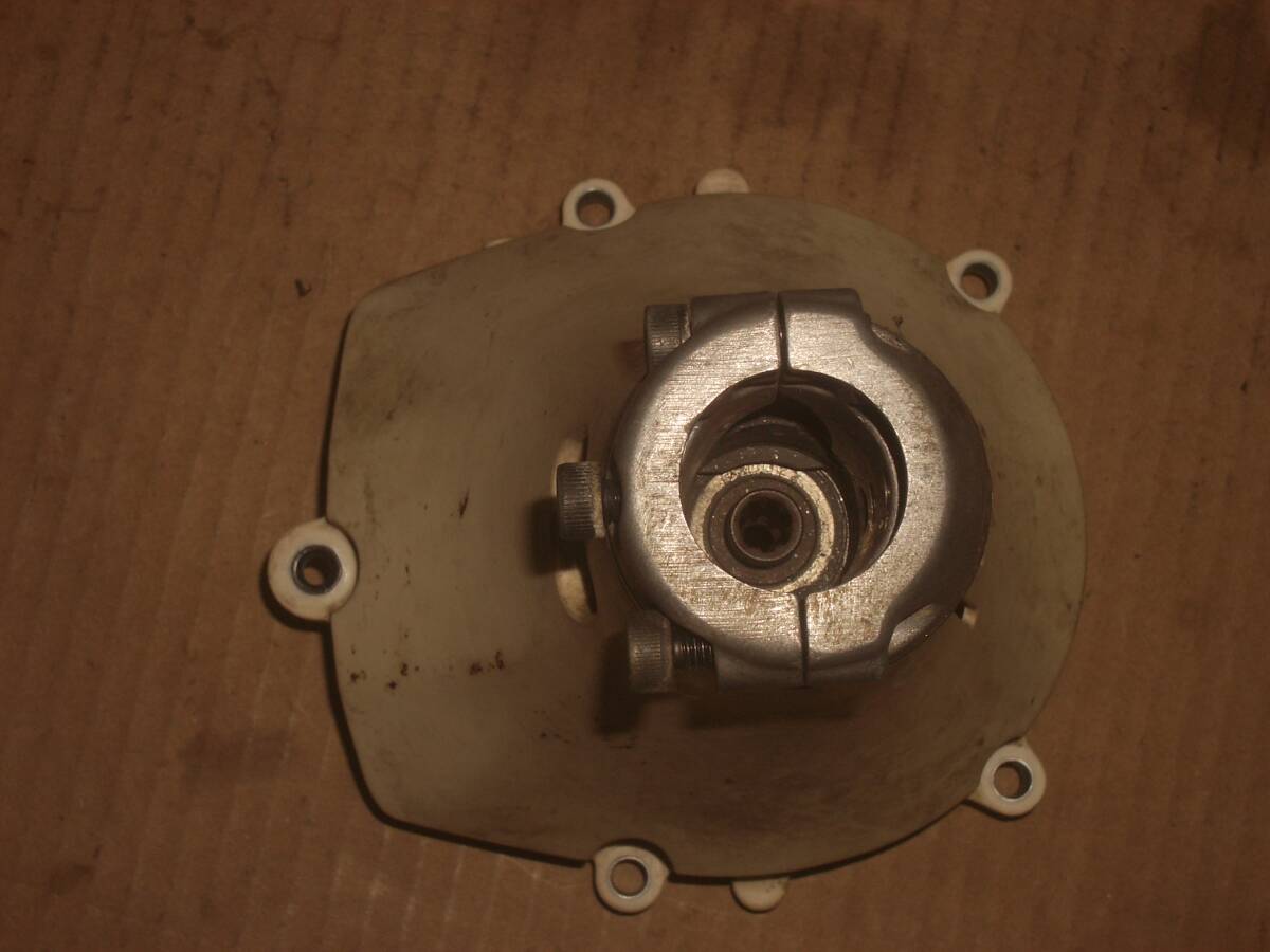 イセキ CZX2300H その2 クラッチハウジング ファンカバー拍卖