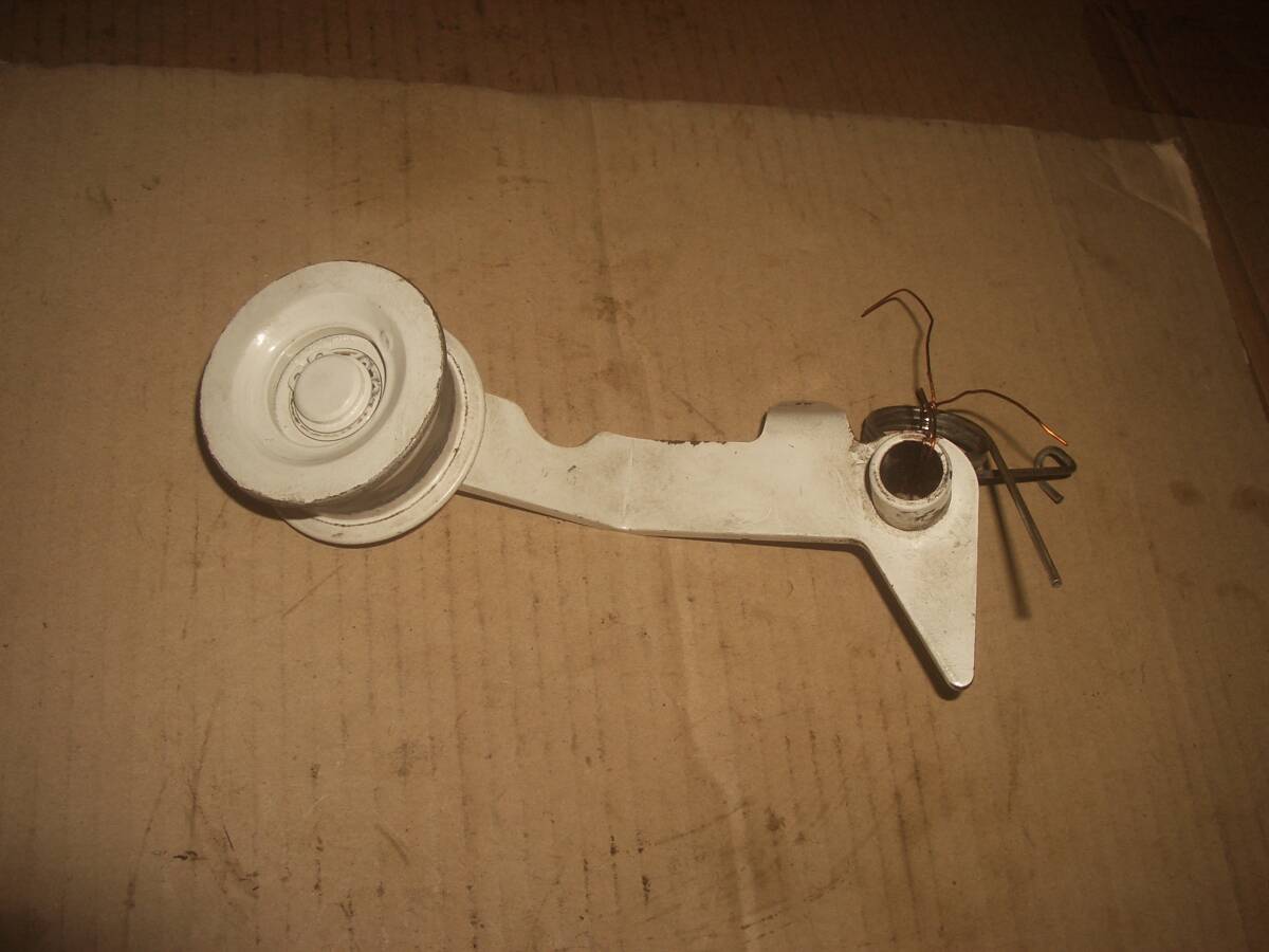 オーレック 管理機 ミニスター IR60C ベルトテンショナー (イセキアグリ 小型耕運機部品)拍卖