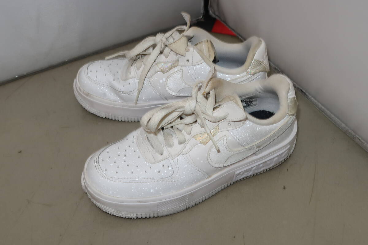 NIKE W AIR FORCE 1 FONTANKA WHITE ナイキ エア フォース ワン フォンタンカ ホワイト DQ5021-100 レディース 23.5cm拍卖