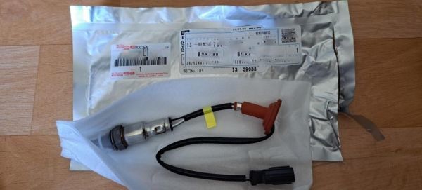 残りわずか!【未使用 トヨタ 純正】TOYOTA VITZ ヴィッツ NCP131 オキシジェン センサー O2センサー拍卖