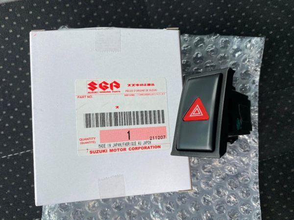 残りわずか!【未使用 スズキ 純正】SUZUKI ジムニー JB23W 5型以降 ハザードスイッチ JDM拍卖