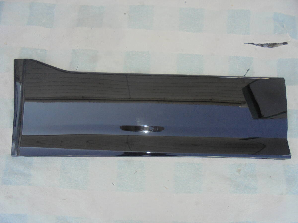 ノア Si ヴォクシー ZS ZRR80W.ZRR85W.ZWR80W 純正 左フロントドア サイドパネル 76904-28140 76926-28130 6603拍卖