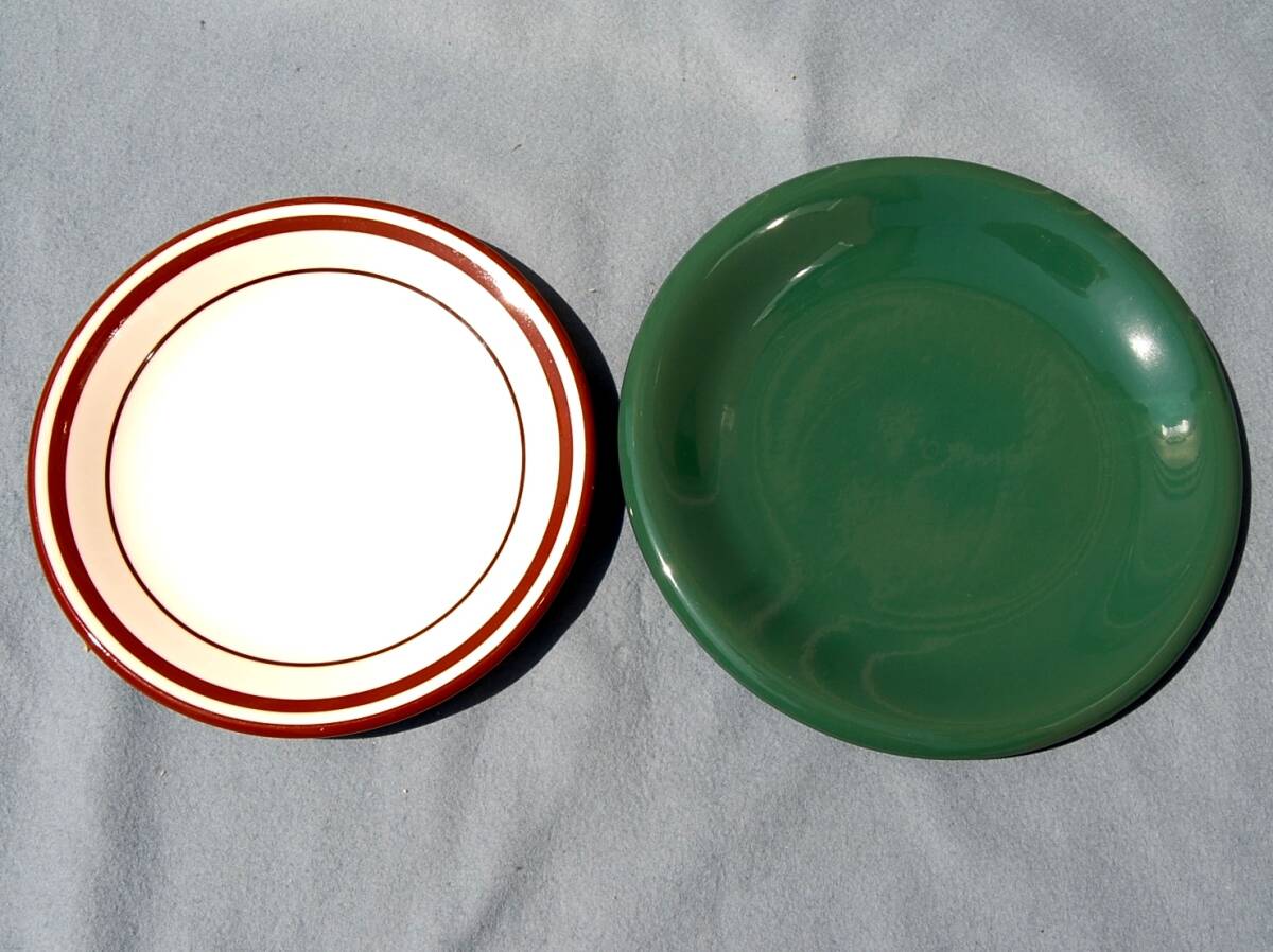 2枚 大皿・プレート MERVYN’S Stoneware:もえぎ色  Saturn Sienna 281:茶色ライン  Made in Japan拍卖