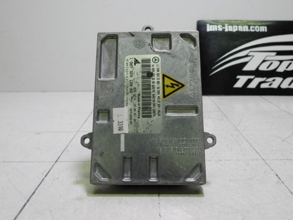 L3310/ ベンツ純正 Cクラス W204 キセノンヘッドライト コントロールユニット A2048203385 130732912802拍卖