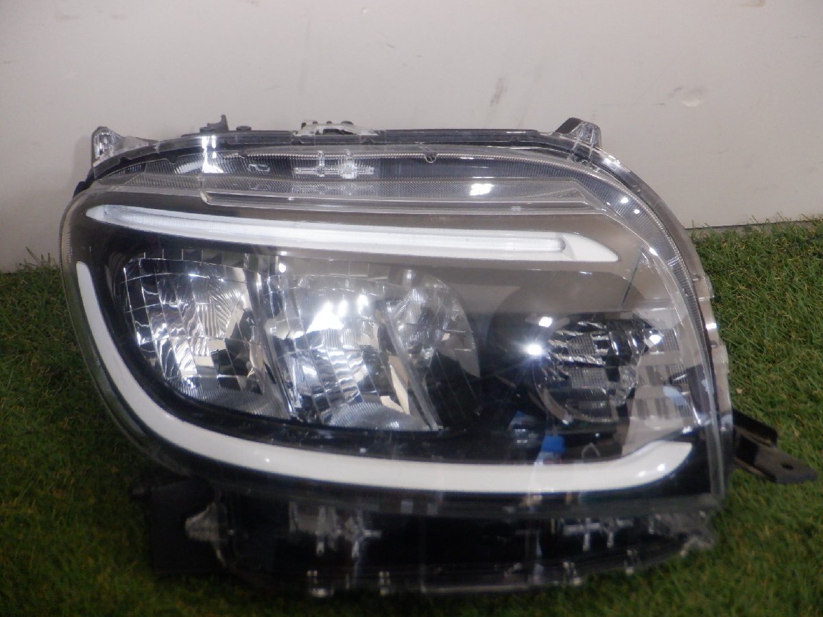 ダイハツ純正 LA650S LA660S タント LED ヘッドライト ヘッドランプ 右側 運転席 100-69074 m-24-5-558拍卖