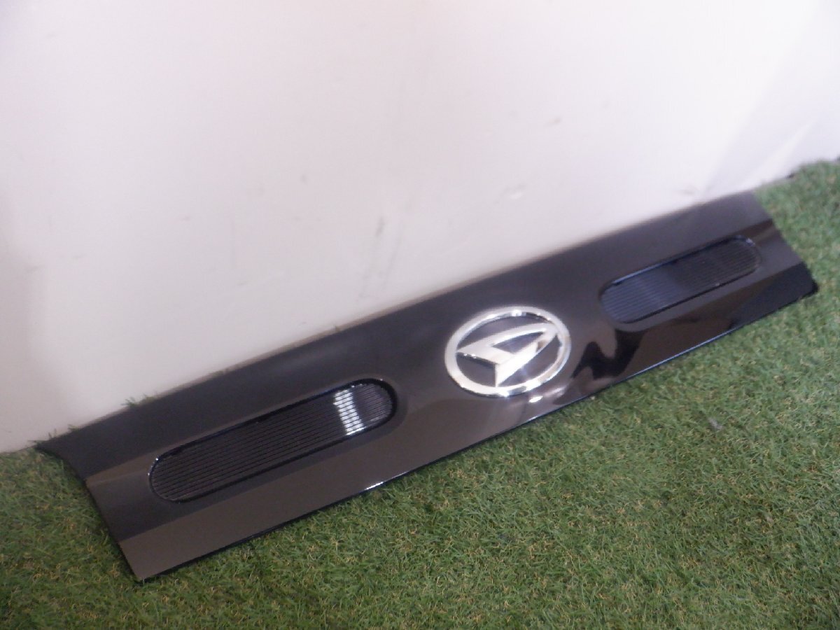 ダイハツ純正 LA650S LA660S タント フロントグリル ラジエターグリル 53105-B2300 m-24-5-560拍卖