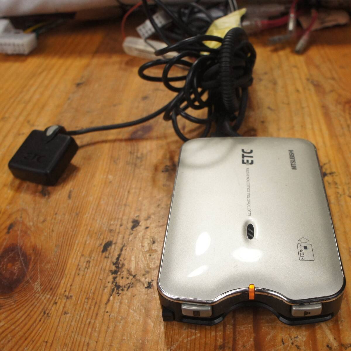 動作確認済 普通車登録 ETC EP-9U79VS ETCアンテナ付 AZR65G ノア外し 三菱電機 EP-9U79 @6841s拍卖