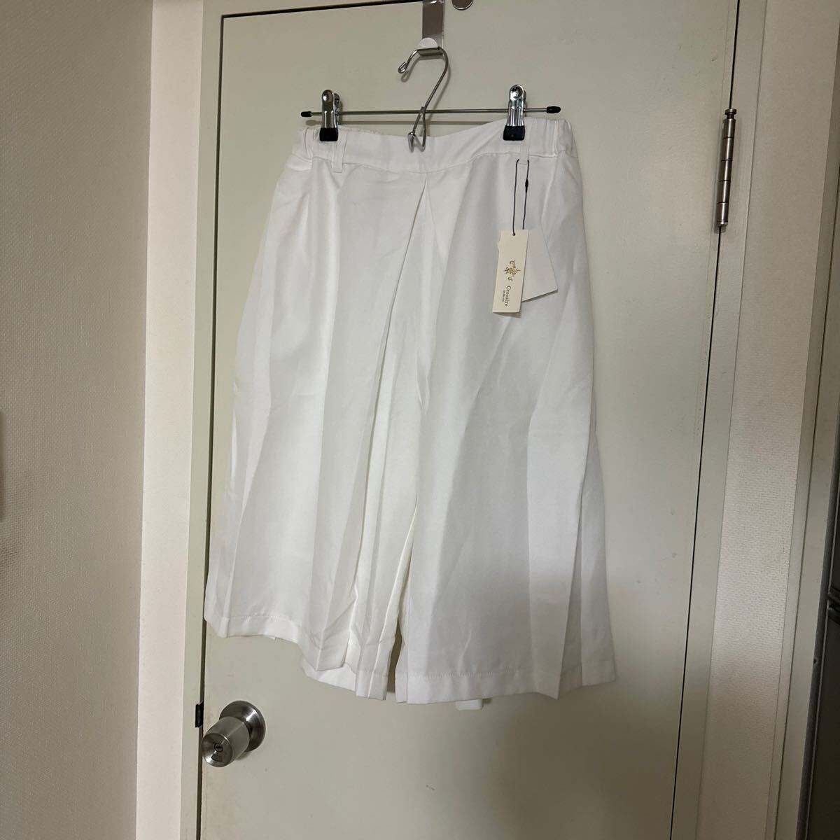 un dix cors ホワイト キュロット ワイドパンツ拍卖