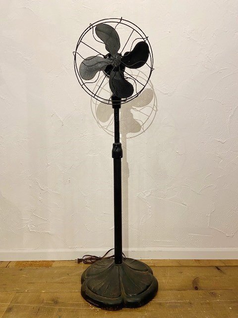 アメリカ ヴィンテージ アンティーク スタンドファン 扇風機 アイアン インテリア 店舗什器 店舗備品 ディスプレイ【B2587】拍卖