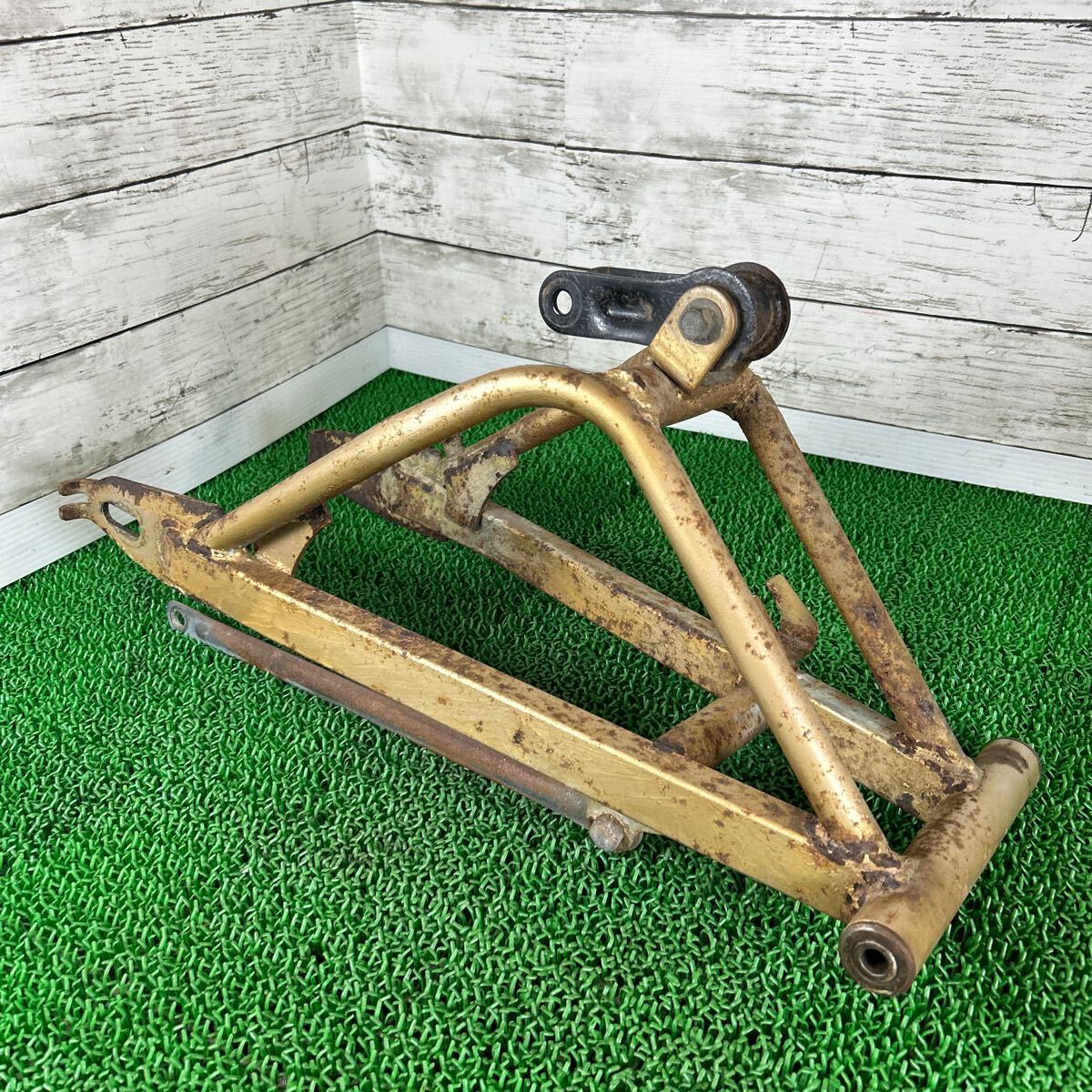 Kawasaki AR50 スイングアーム拍卖