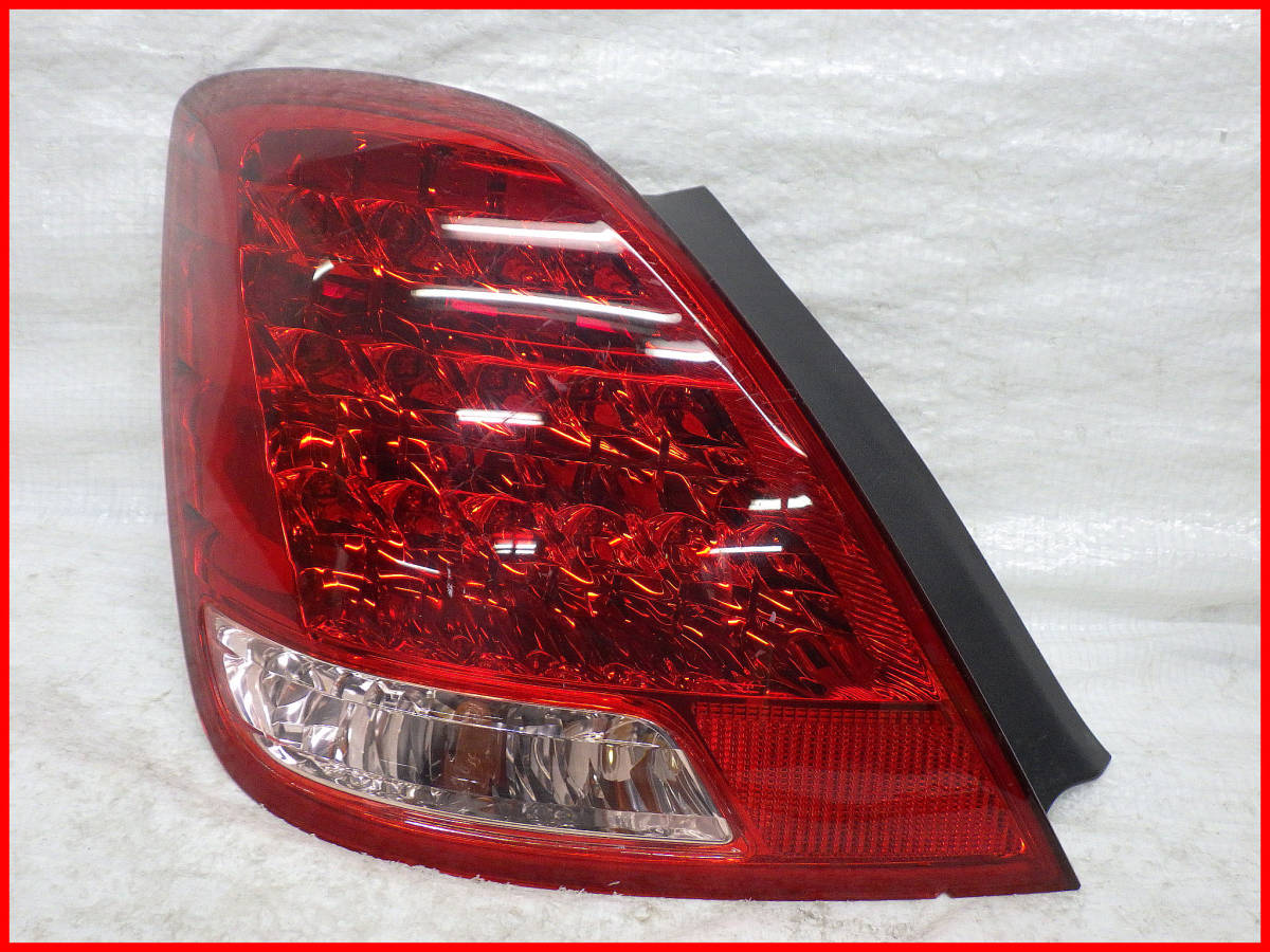 UZS186 UZS187 前期 クラウンマジェスタ 左テールランプ 左テールライト 左側拍卖