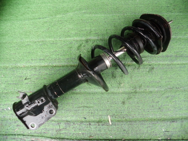 テリオスキッド J131G 右フロントストラット拍卖
