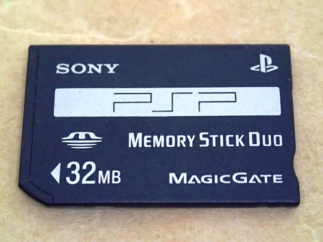 〈 SONY メモリースティック デュオ PSP-M32 〉拍卖
