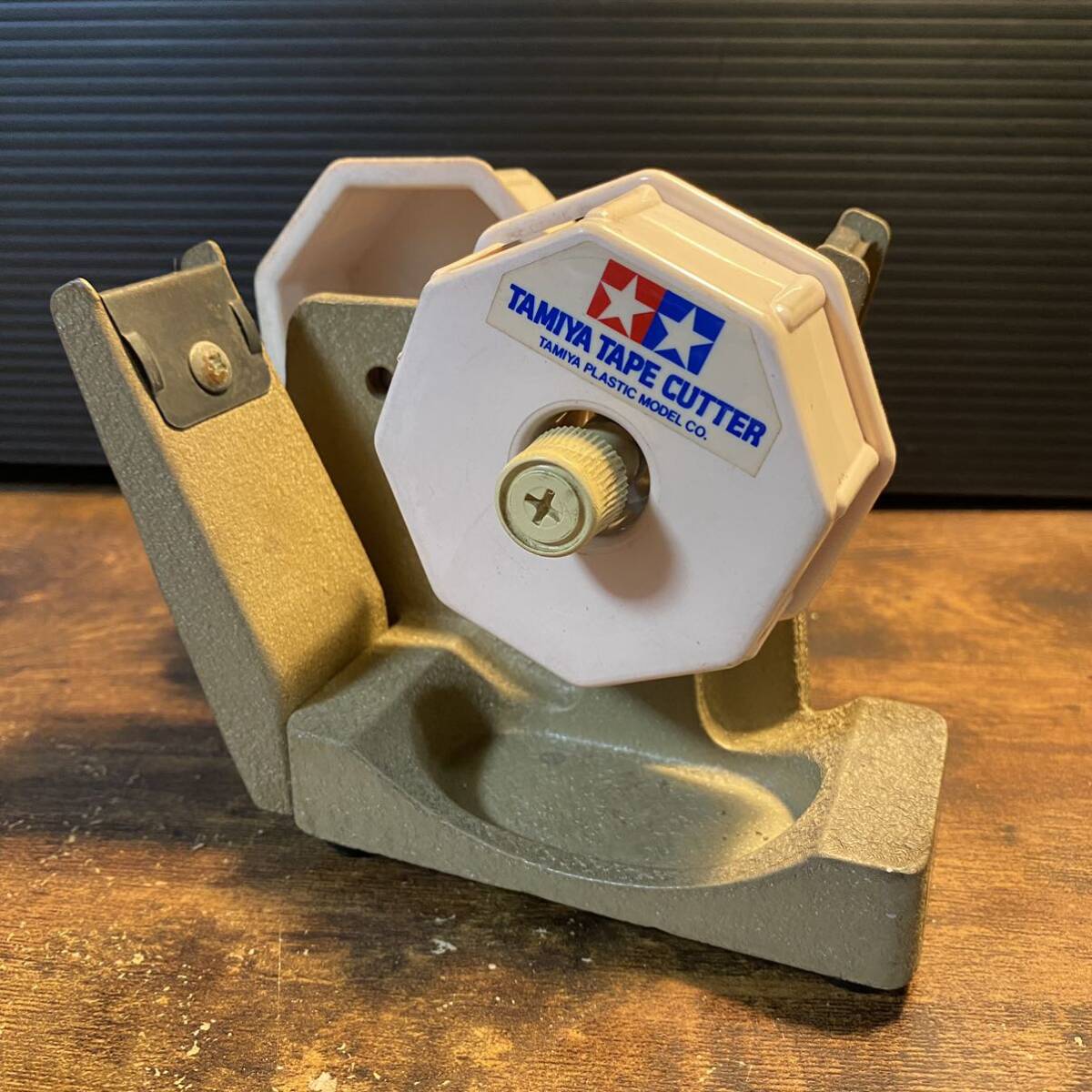 レア物 タミヤ テープ カッター 当時物 レトロ 中古 現状品 希少 一部割れあり No 1101拍卖