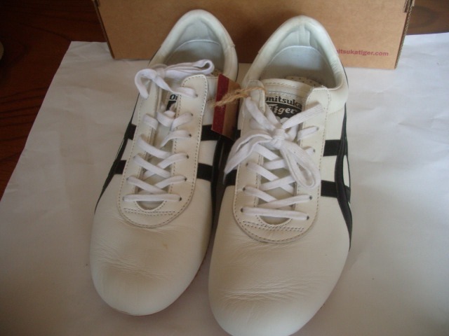 オニツカタイガー アシックス tai chi 26cm レア 未使用 試着程度拍卖