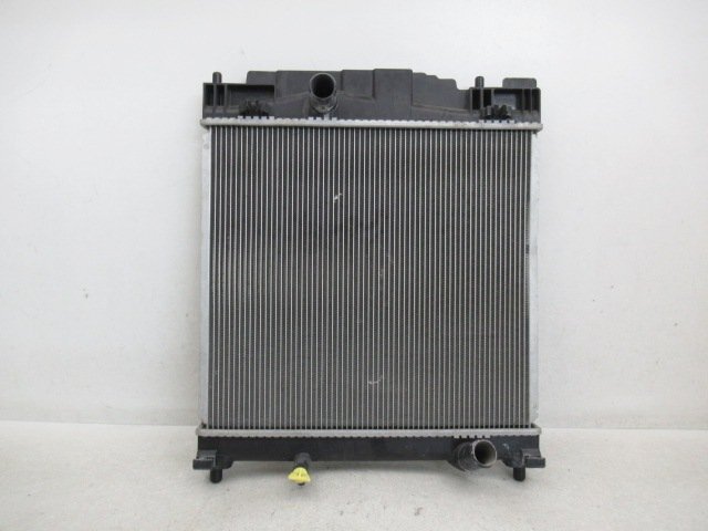 【即決有】 トヨタ IQ KGJ10 純正 ラジエーター 422134-1793 (n096237)拍卖
