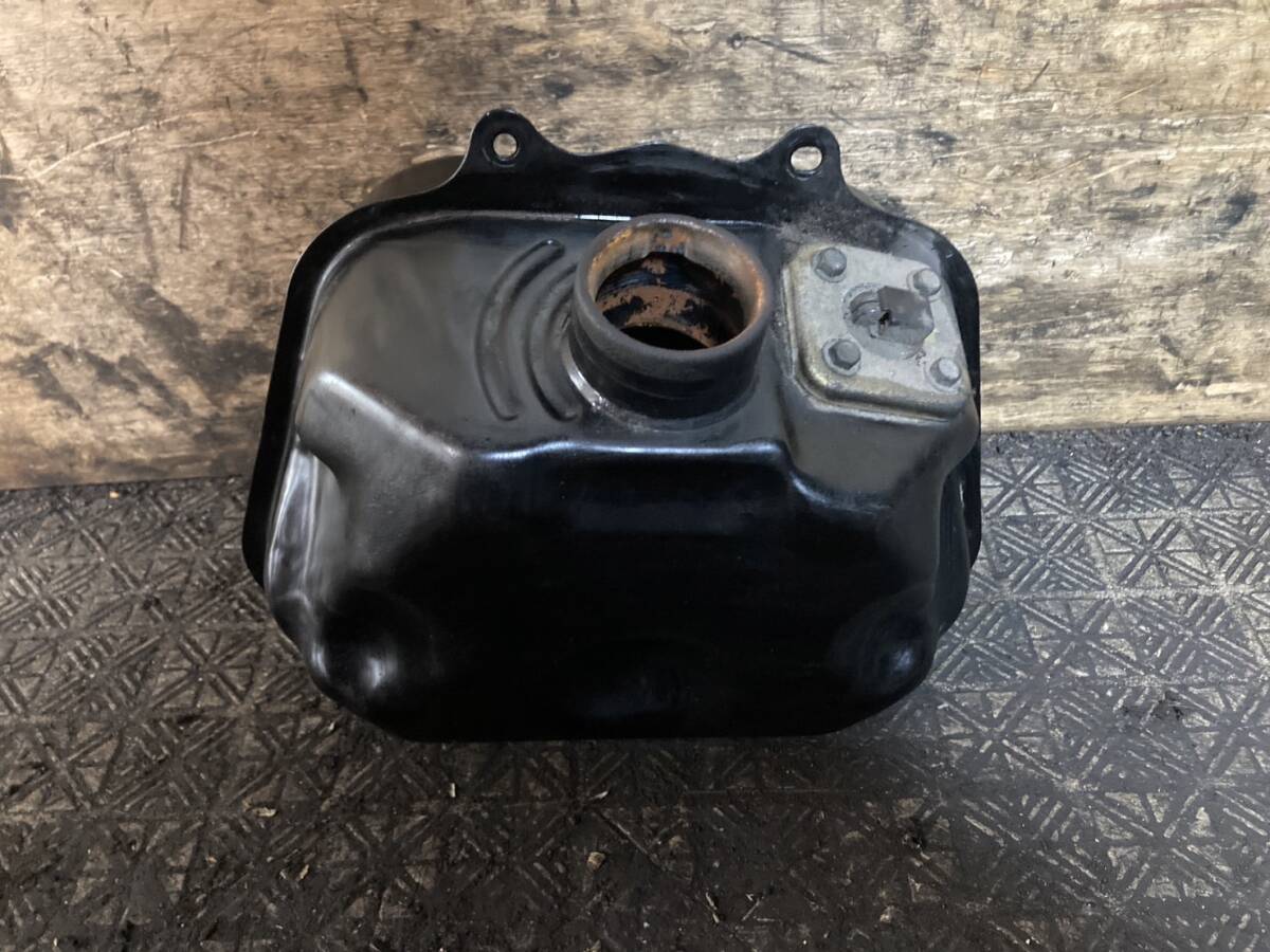 YAMAHA ビーノ SA10J ガソリンタンク 神戸発 C105-7拍卖