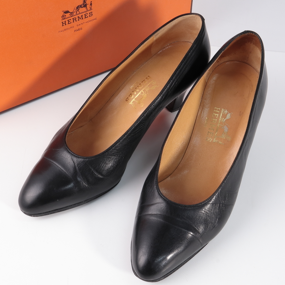 ◆◇HERMES エルメス レザー パンプス 35 1/2 ブラック 黒 靴◇◆拍卖