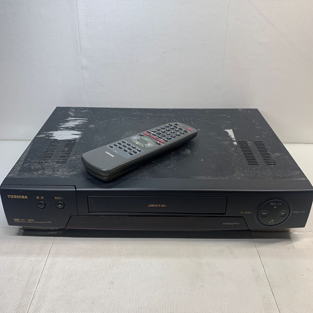 TOSHIBA 東芝 カセットVTR ARENA VHS ビデオデッキ A-F2 リモコン付 中古品 通電確認済拍卖