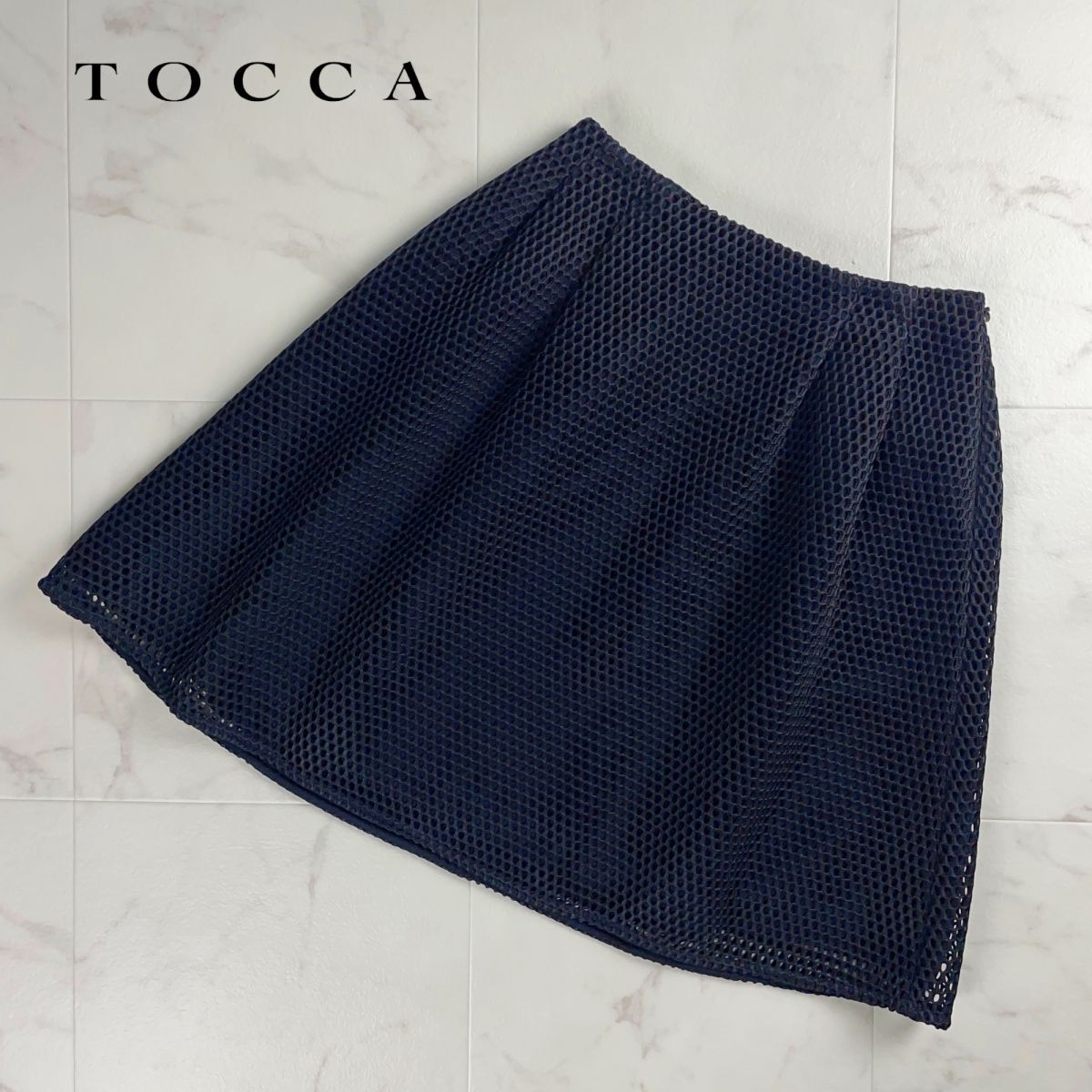 美品 TOCCA トッカ メッシュ タックフレアスカート 膝丈 裏地あり レディース ボトムス 黒 ブラック サイズXS*QC316拍卖
