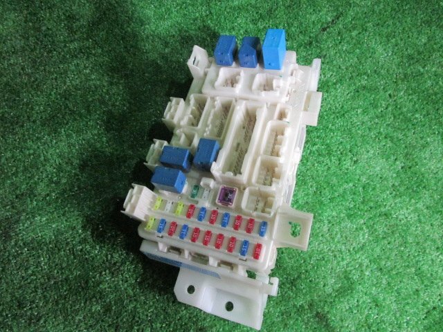 【A62658】◇MRワゴン MF33S ヒューズボックス 36780-50MK0拍卖