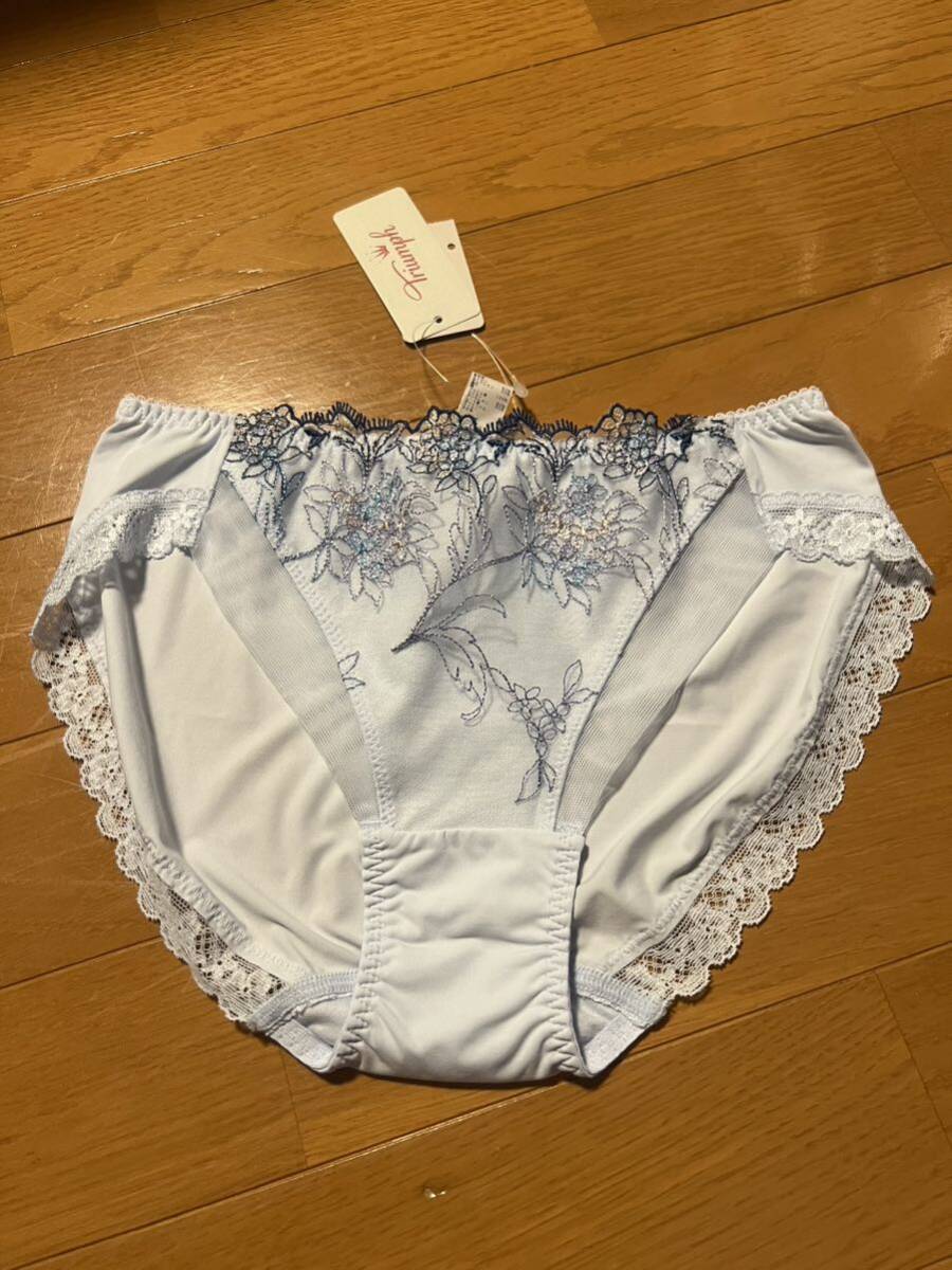 triumph トリンプ 天使のブラショーツ 水色 新色未使用です。 Mスタンダード拍卖