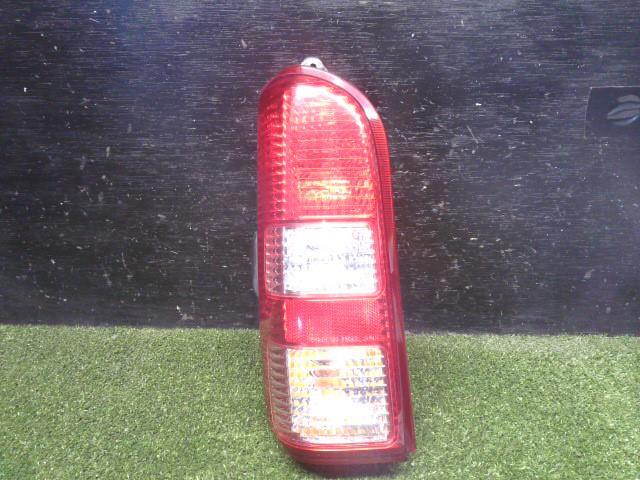 ☆ エブリィ DA52W 左テールランプ トーカイデンソー 35655-63H0 35670-63H00 エブリー ワゴン拍卖
