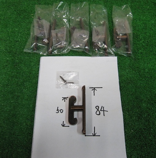 カーテンの房掛 新品 6ケで1個 1個\550税込 送料\185拍卖