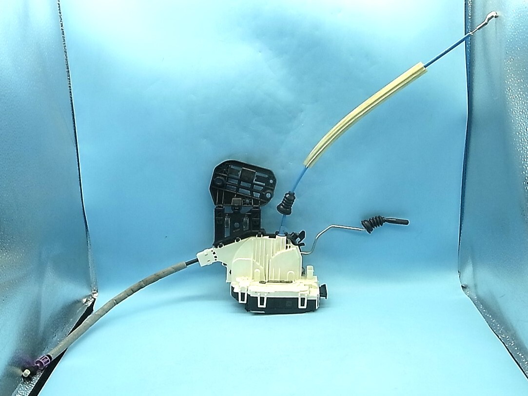 MB284 ベンツ Bクラス W246 B180 純正 ドアロック リア 左【A2047302735】DBA-246242 拍卖