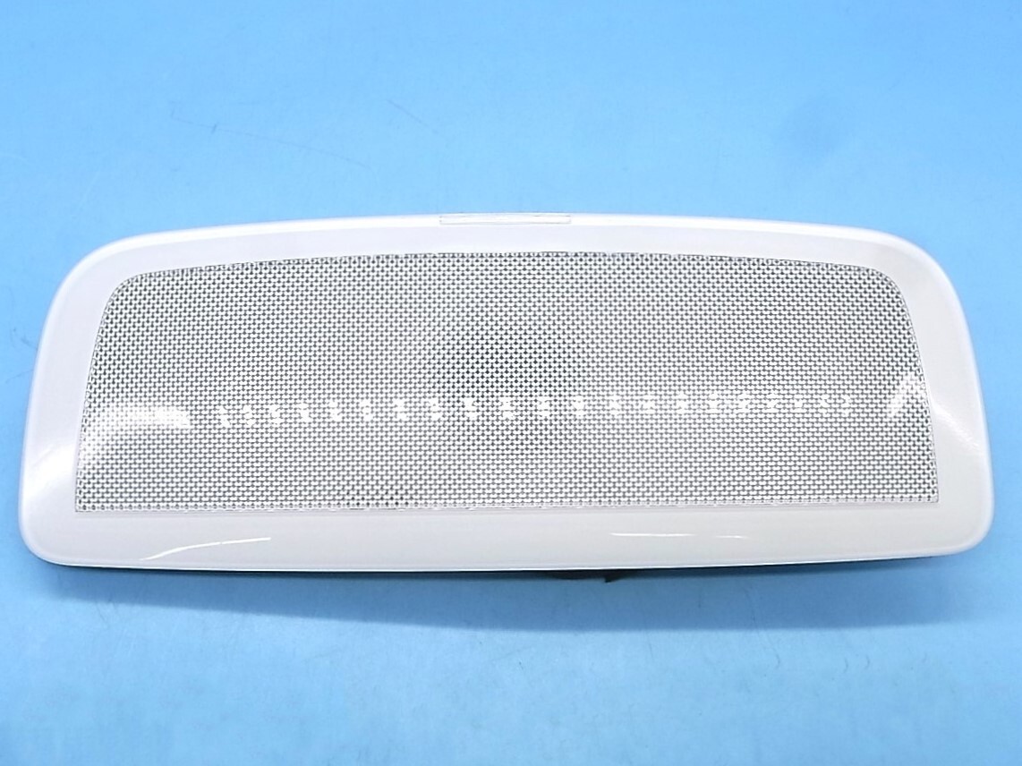 MB284 ベンツ Bクラス W246 B180 純正 ルームランプ リア【A2048204801】DBA-246242 拍卖