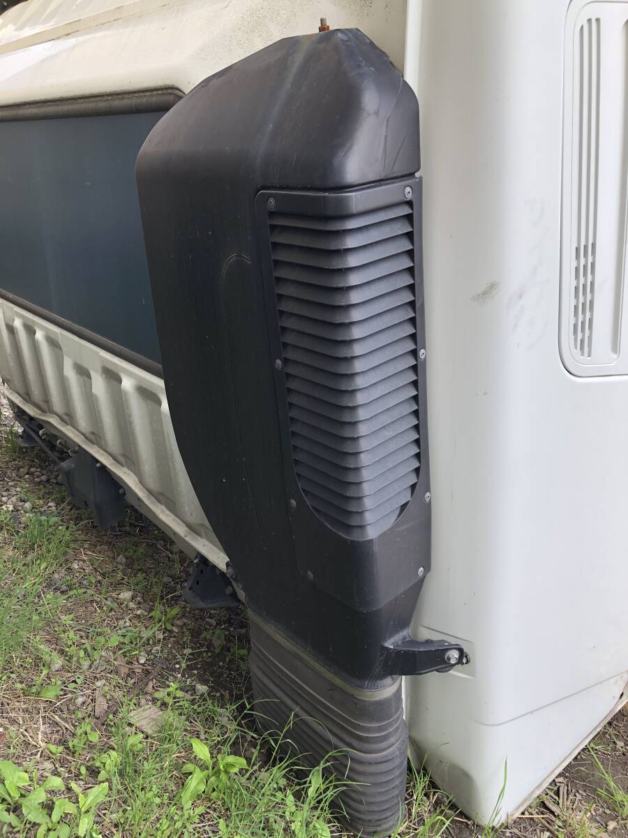 16198m 三菱 07 ふそう スーパーグレート QKG-FS54VZ エアダクト エアーダクト 58拍卖