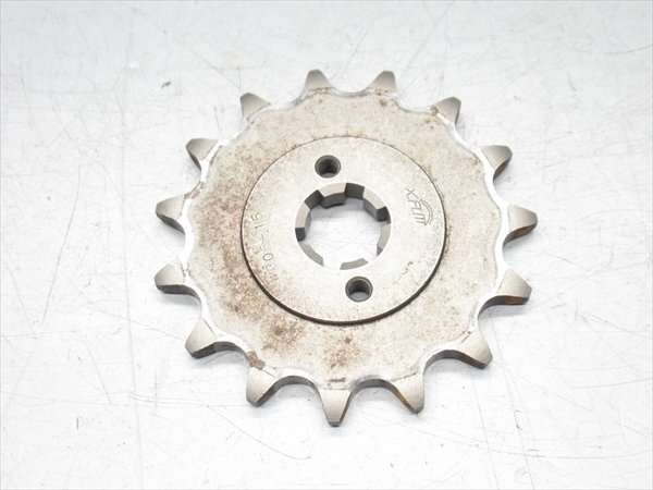 C1R6-0524 スズキ バンバン200 フロントスプロケット ドライブスプロケット 15丁 【NH42A-100~ インジェクションモデル 動画有】拍卖