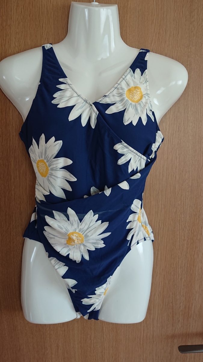 ☆大きいサイズ☆紺×大きい花柄☆ワンピース水着☆13L☆B88H90-98☆拍卖