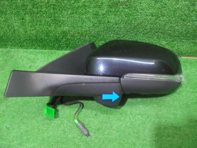 ボルボ 70シリーズ DBA-BB4164TW 左サイドミラー (Mogee FB821 AAO6)拍卖