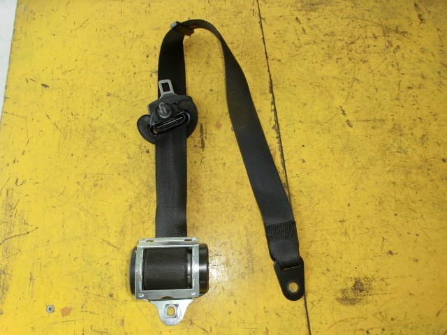 ★BMWミニ シートベルト 右 平成23年 CBA-ZA16 フロント 運転席 617059700B クーパー クロスオーバー11.7万km 即決あり R60系拍卖