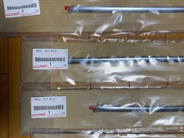 ●新品 トヨタ UCF30 31 セルシオ 純正 フェンダーアーチモール メッキモール 純正OP フロント 左右セット★ fender arch molding FR RH LH拍卖