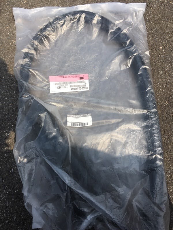 ●未使用 日産 RPS13 180SX 純正 ボディー サイド ウェザーストリップ 左 NISSAN Body side weather strip LH拍卖