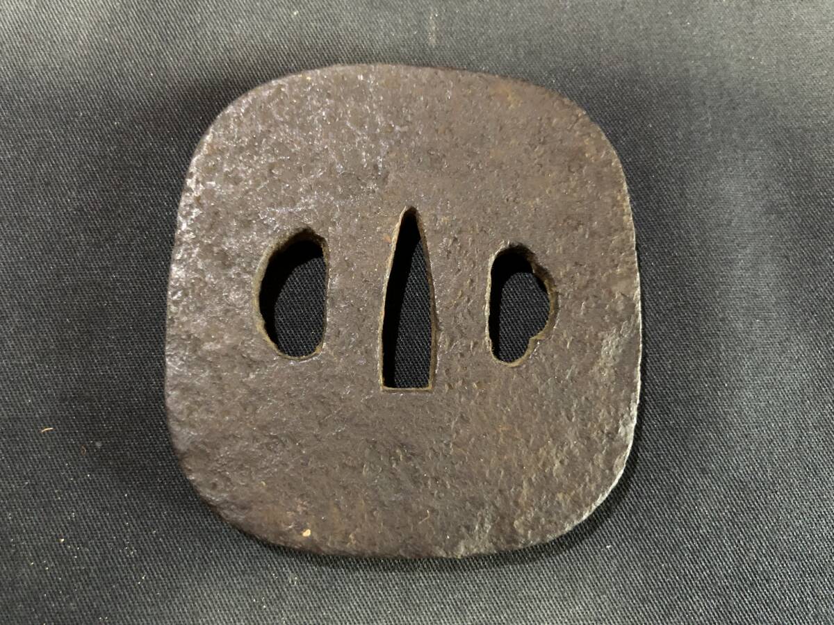 時代物 鉄鍔 脇差 鍔 武具 日本刀 小物 刀装飾品 時代物 蔵出し拍卖