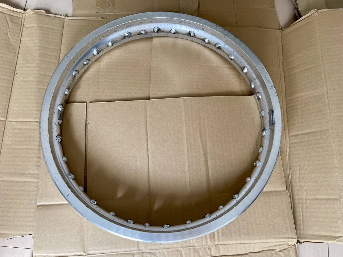【値下げ】ホンダ CB400F ヨンフォア用 DID フロントアルミリム 1.85×18インチ拍卖