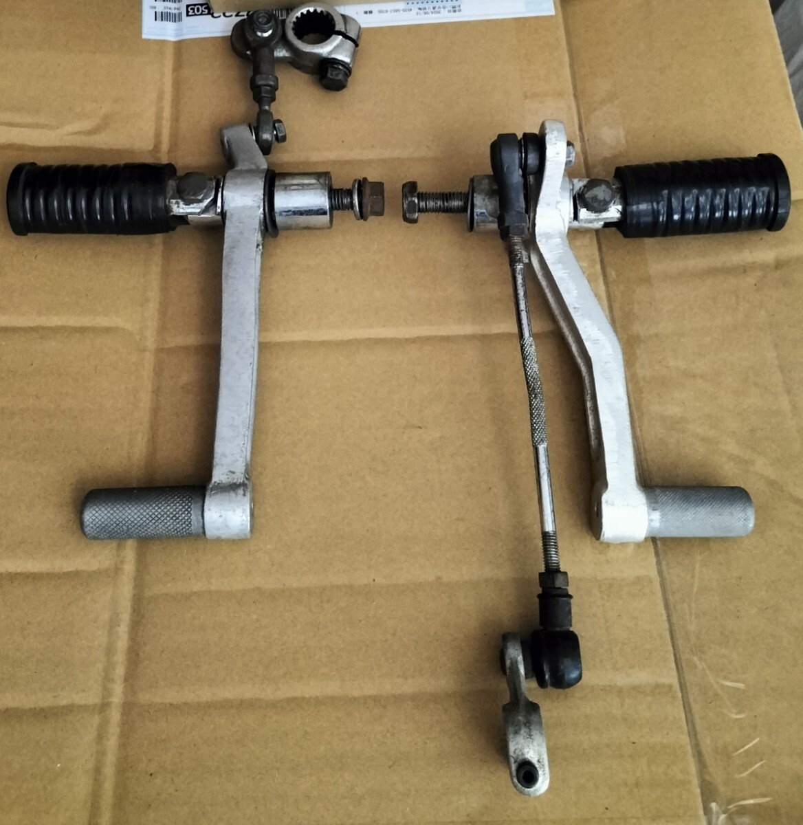 GSX400Eザリ当時物希少BEETバックステップGSX400FS GSX250E RG250E GS400 GT380 CBX400F CB400T CB400N CB250T CB250N XJ400 カフェ拍卖