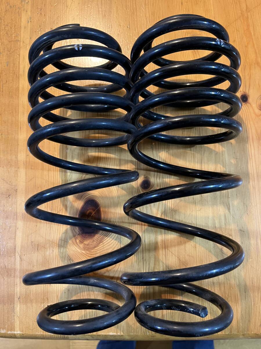 NCP91 ヴィッツ リア用スプリング 2.7k 30mmダウン リスキ製拍卖