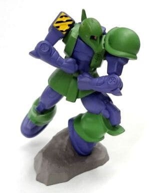 機動戦士ガンダム HG MSセレクション 24 フィギュア 旧 ザク ショルダーチャージ 未使用品 ゴム ガチャ ガシャポン カプセルトイ拍卖