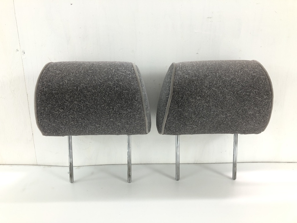 _b177827 トヨタ マークⅡ 2.0 グランデ トラント GX100 ヘッドレスト フロント FN60 JZX100 JZX105 GX105 チェイサー クレスタ拍卖