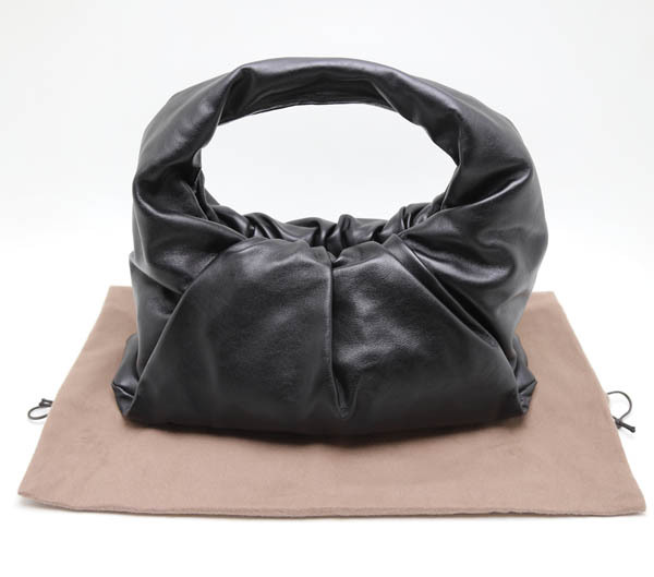 新品 ボッテガヴェネタ ハンドバッグ ザ ポーチ カーフレザー 610524 VCP40拍卖