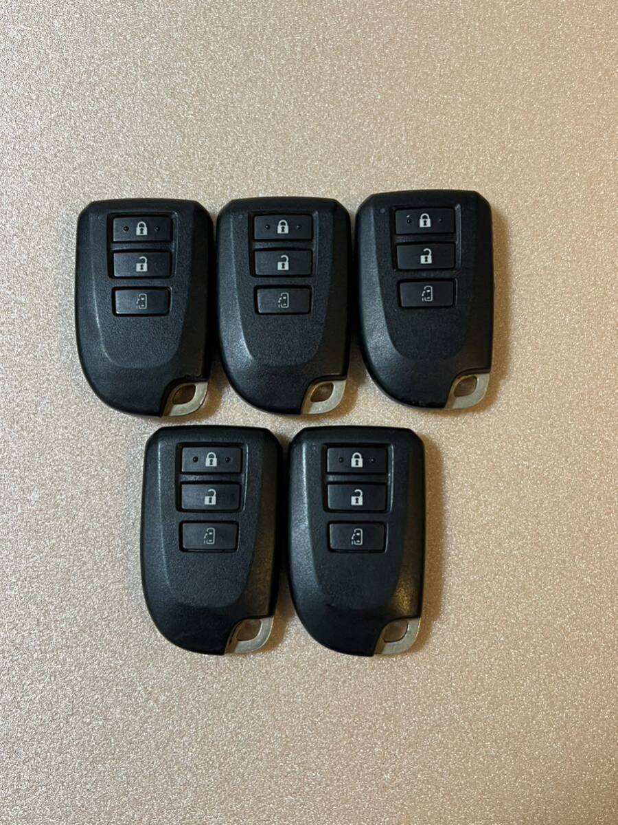 トヨタ ポルテ 純正 L0776 スマートキー 3ボタン キーレス 左パワースライドドア スペイド 007YUUL0776 (42)拍卖