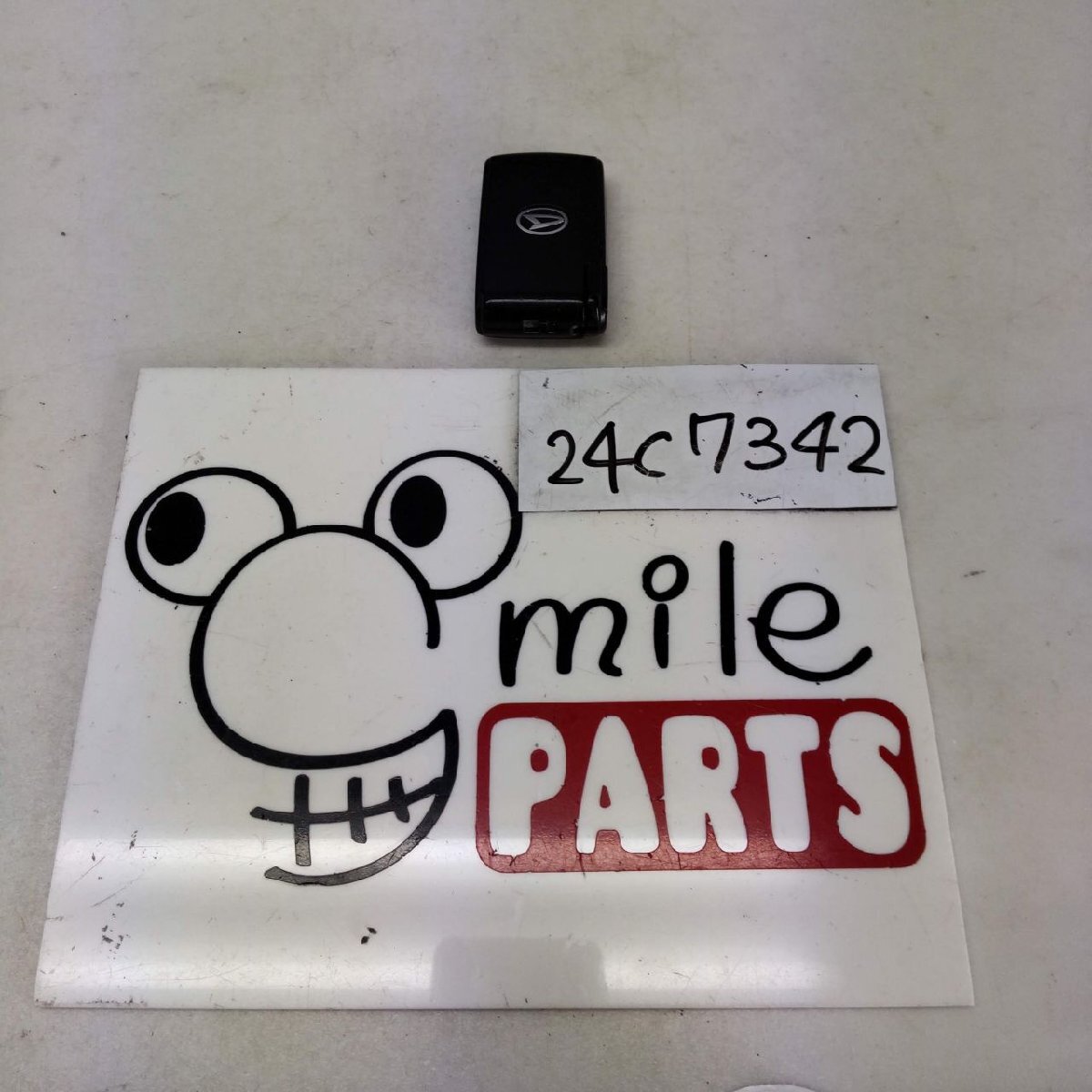 LA100S/LA110S ムーヴ 純正 キーレス Y3/24C7342*同梱不可拍卖