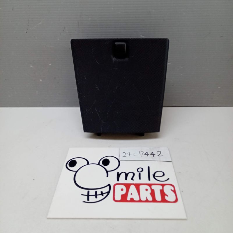 L465S/L455S タントエグゼ 純正 センター下部物入れ 2Z3-22-8/24C7442*同梱不可拍卖